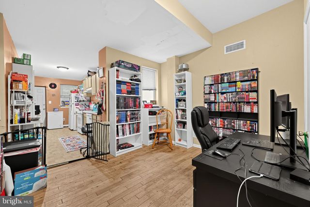 2506 COLLINS ST, Philadelphia, PA 19125