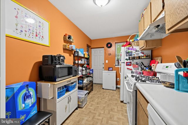 2506 COLLINS ST, Philadelphia, PA 19125