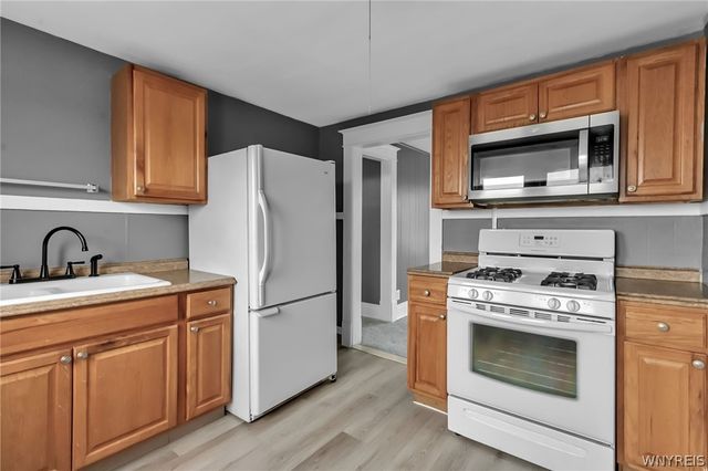 302 Hinman Avenue, Buffalo, NY 14216