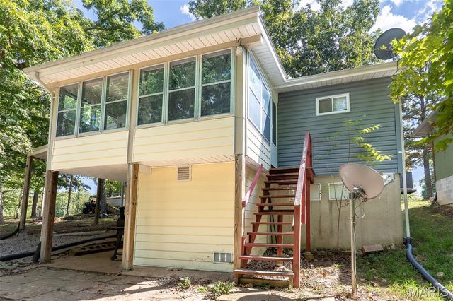 13447 Apache Point Dr, Ste Genevieve, MO 63670