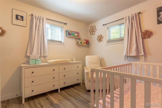 13447 Apache Point Dr, Ste Genevieve, MO 63670