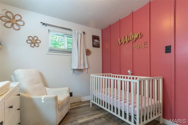 13447 Apache Point Dr, Ste Genevieve, MO 63670