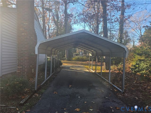 602 Turka Dr, Sandston, VA 23150