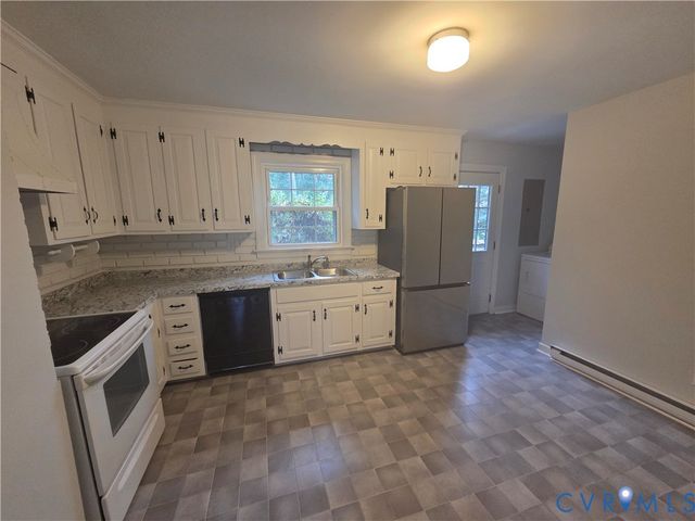 602 Turka Dr, Sandston, VA 23150