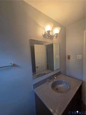 602 Turka Dr, Sandston, VA 23150