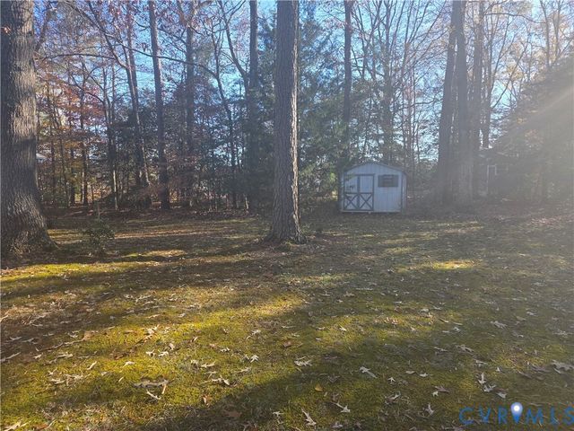 602 Turka Dr, Sandston, VA 23150