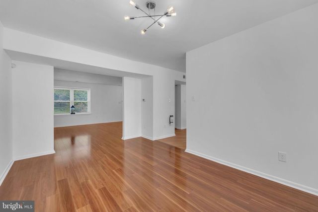 14 JACAMAR DR, Voorhees, NJ 08043