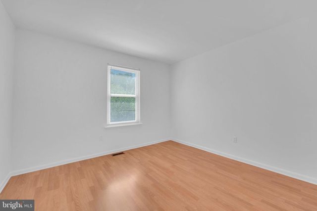 14 JACAMAR DR, Voorhees, NJ 08043