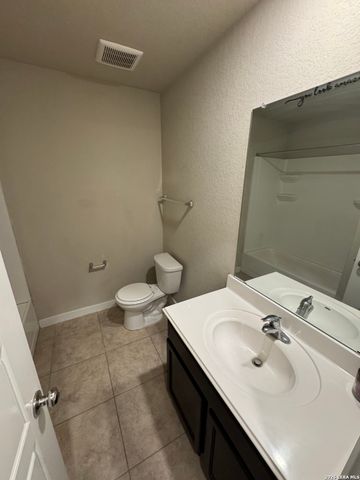 5539 PEARL VLY, San Antonio, TX 78242