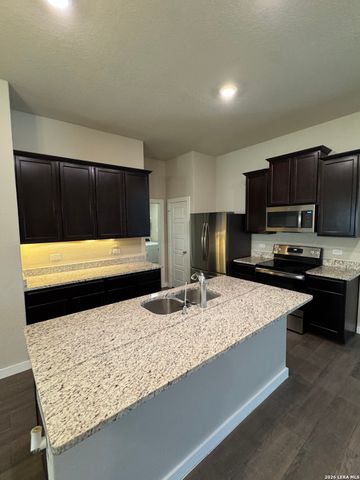 5539 PEARL VLY, San Antonio, TX 78242