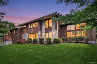 8 Pine Tree Lane, Goshen, NY 10924