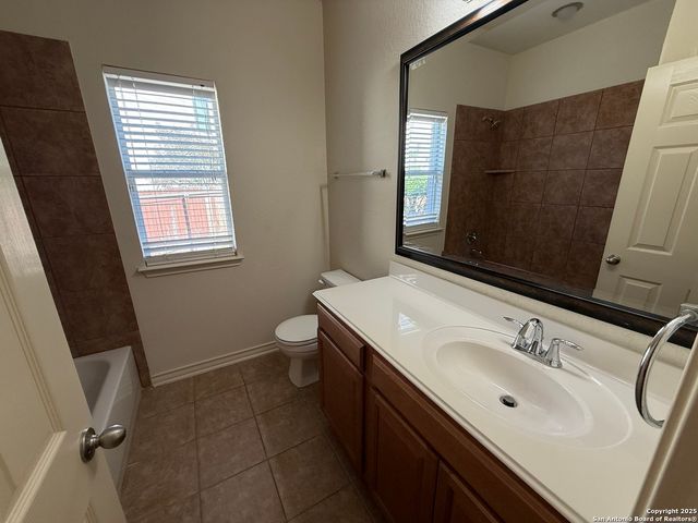 10226 N Homburg Ranch, Helotes, TX 78023