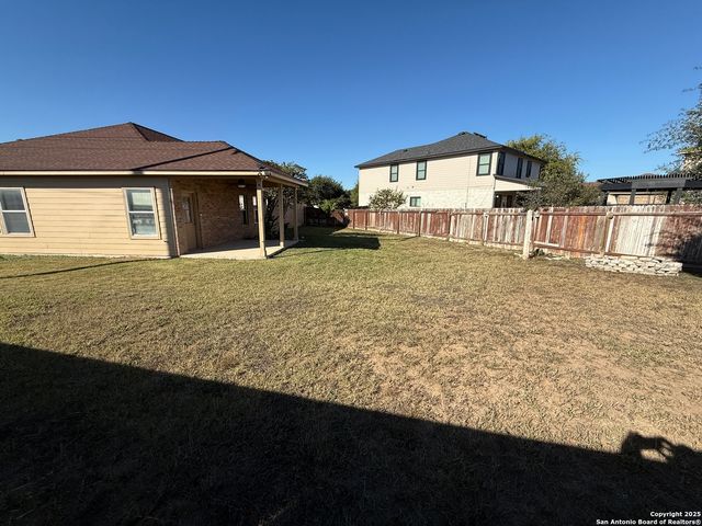 10226 N Homburg Ranch, Helotes, TX 78023