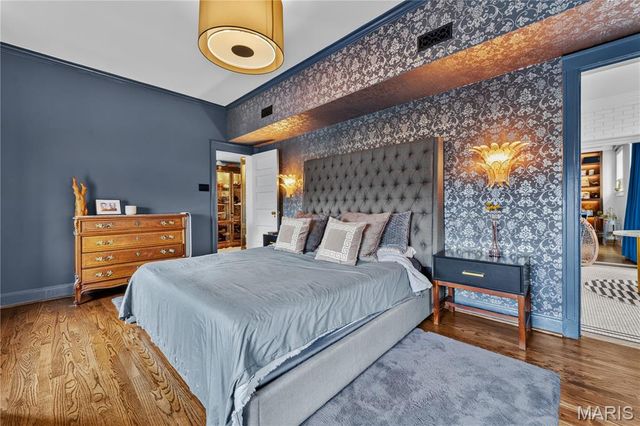 5290 Waterman 2E, St Louis, MO 63108