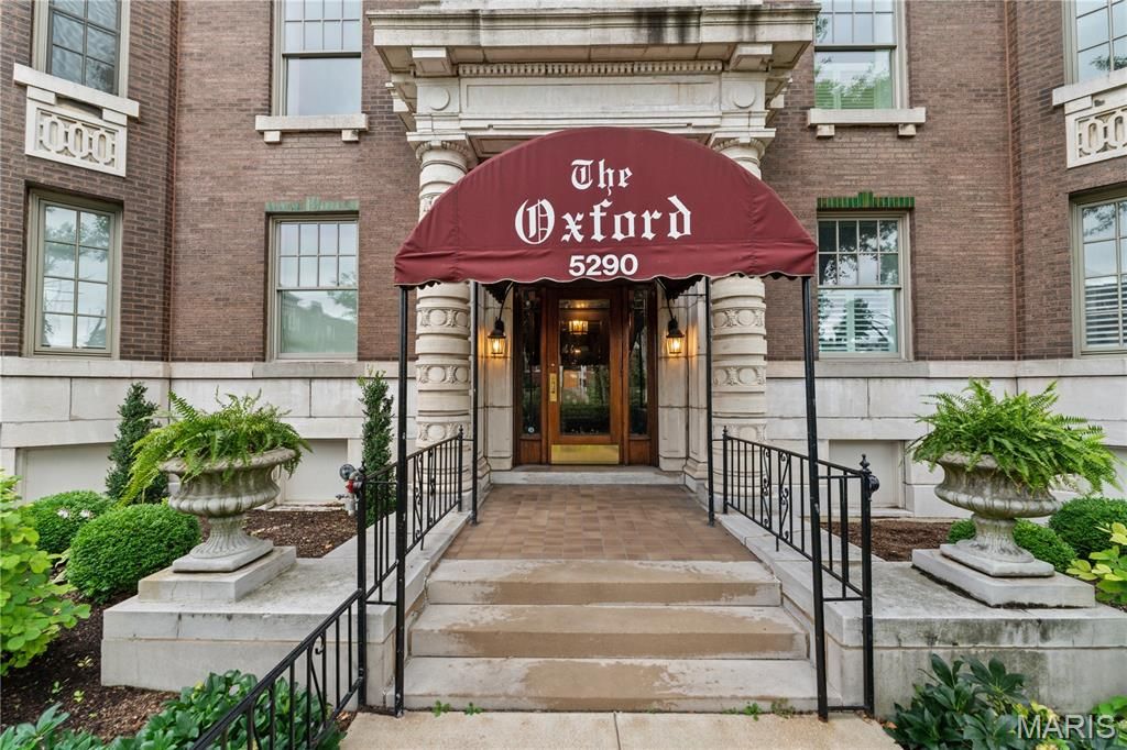 5290 Waterman 2E, St Louis, MO 63108