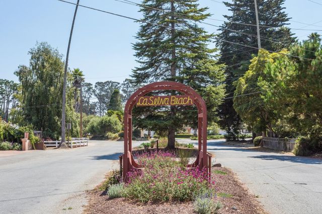 69 Crest Drive, La Selva Beach, CA 95076