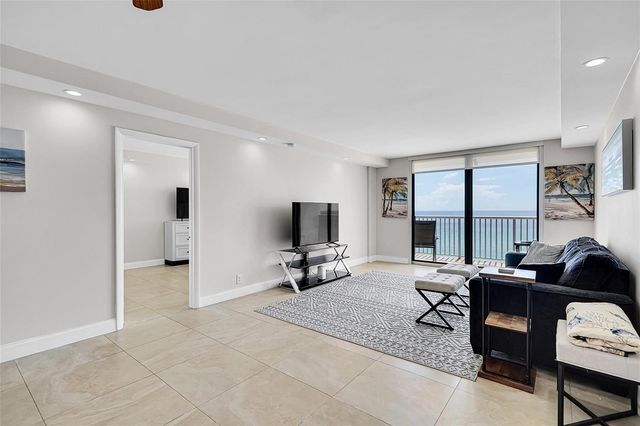 400 N Surf Road 703, Hollywood, FL 33019