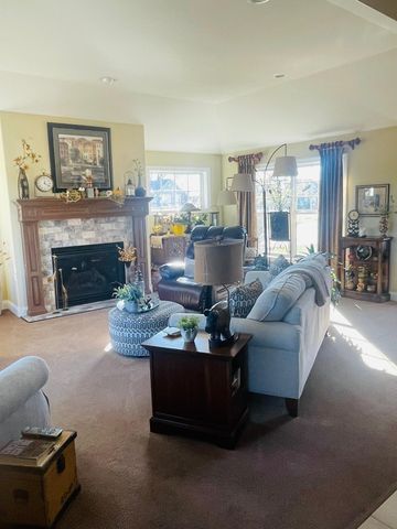 112 32nd Avenue NE, Willmar, MN 56201