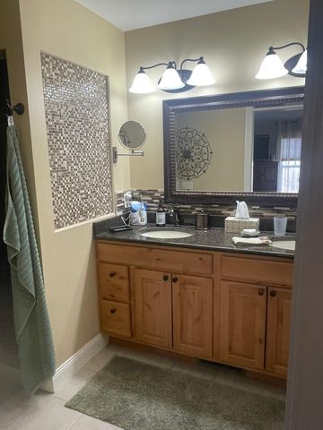 112 32nd Avenue NE, Willmar, MN 56201