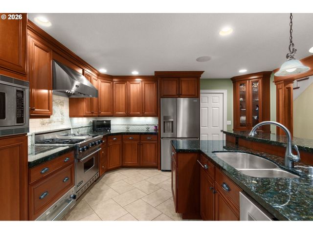 4316 ALBERT Cir, Lake Oswego, OR 97035