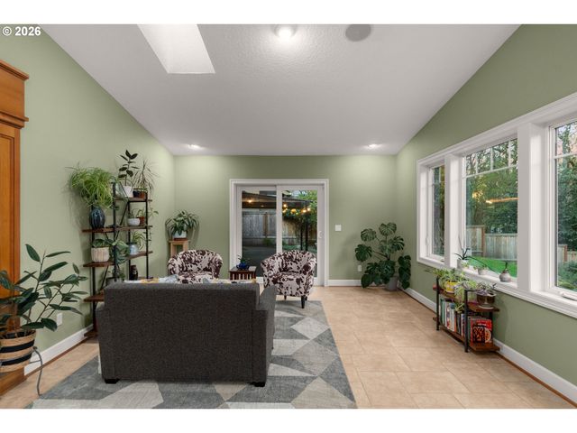 4316 ALBERT Cir, Lake Oswego, OR 97035