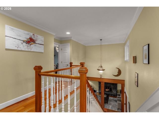 4316 ALBERT Cir, Lake Oswego, OR 97035