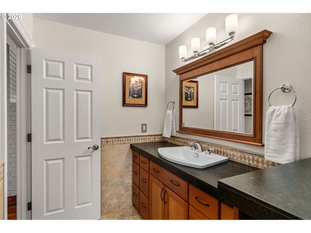 4316 ALBERT Cir, Lake Oswego, OR 97035