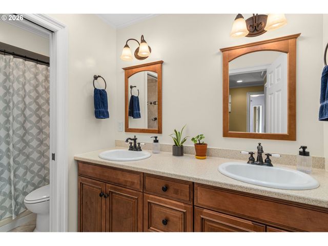 4316 ALBERT Cir, Lake Oswego, OR 97035