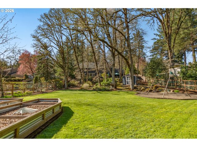 4316 ALBERT Cir, Lake Oswego, OR 97035