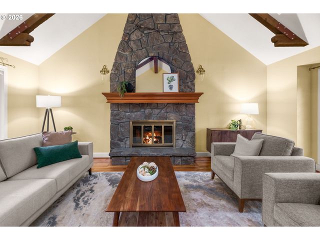 4316 ALBERT Cir, Lake Oswego, OR 97035