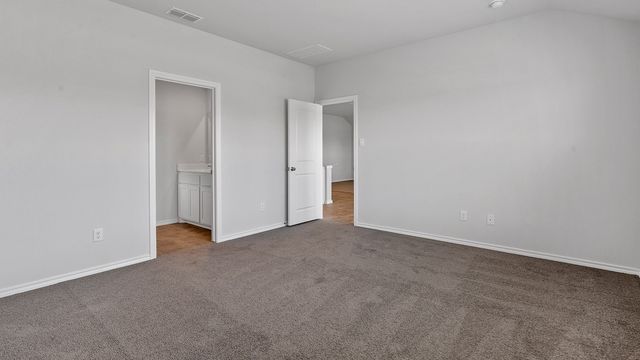 2001 FALLSTON Drive, Fort Worth, TX 76108