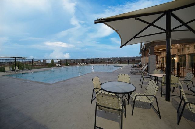 2001 FALLSTON Drive, Fort Worth, TX 76108