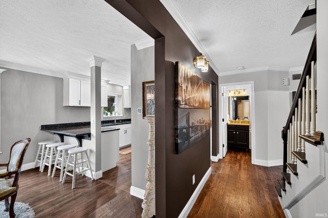51870 Lake Knoll Court, Granger, IN 46530