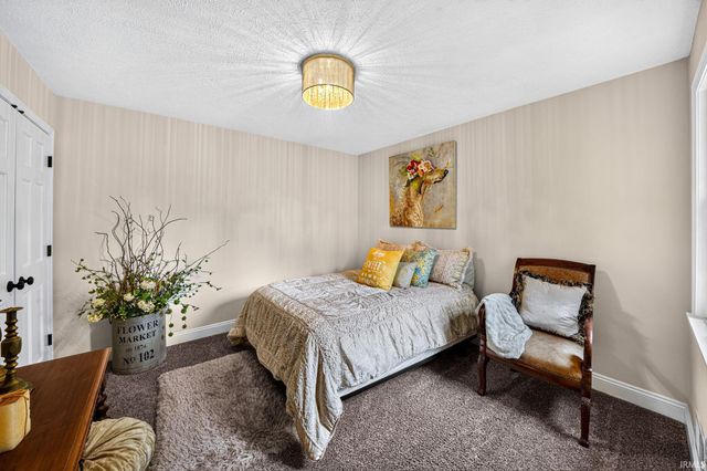 51870 Lake Knoll Court, Granger, IN 46530
