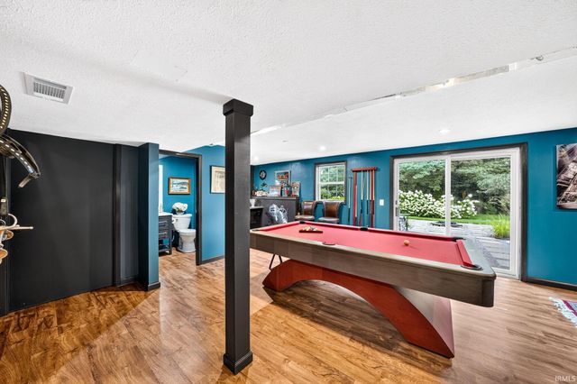 51870 Lake Knoll Court, Granger, IN 46530