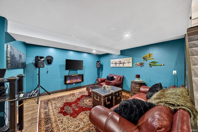 51870 Lake Knoll Court, Granger, IN 46530