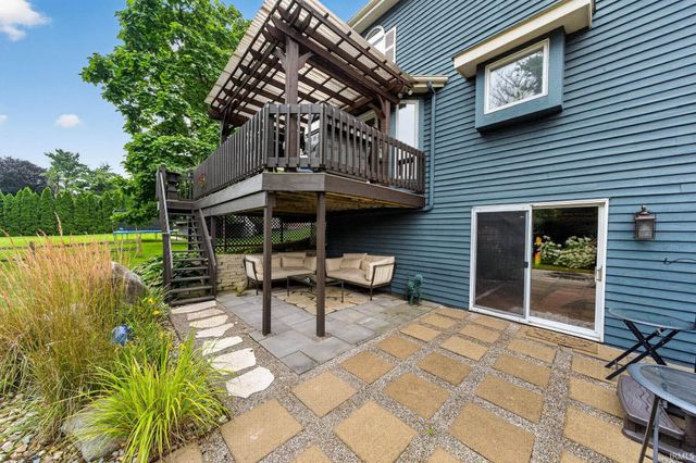 51870 Lake Knoll Court, Granger, IN 46530