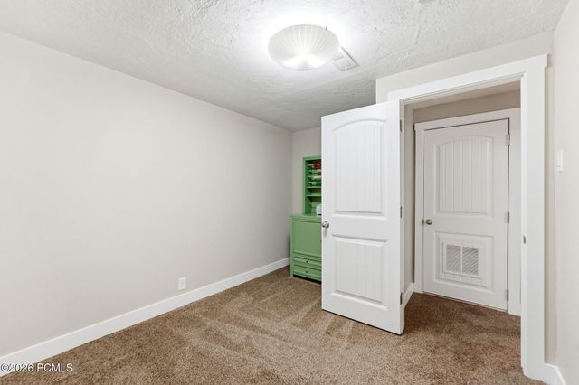 2393 Bueno Vista Drive, West Jordan, UT 84088