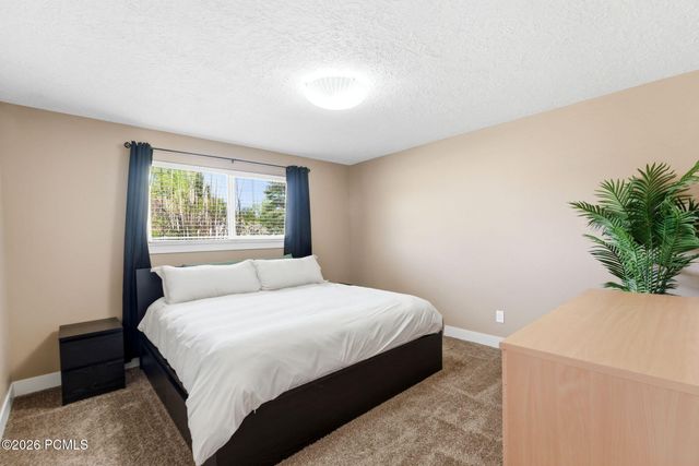 2393 Bueno Vista Drive, West Jordan, UT 84088