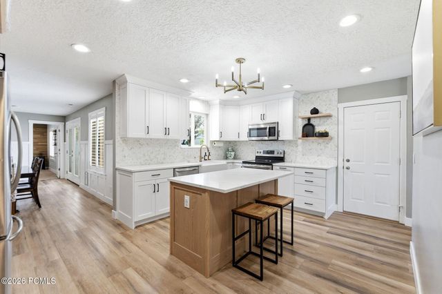 2393 Bueno Vista Drive, West Jordan, UT 84088