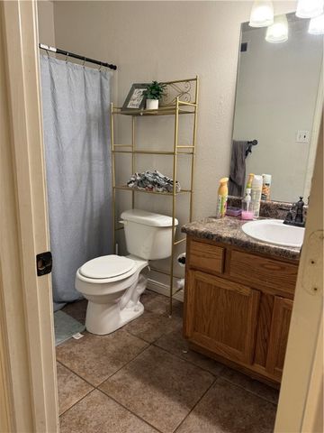 1309 N Erie Avenue, Russellville, AR 72801