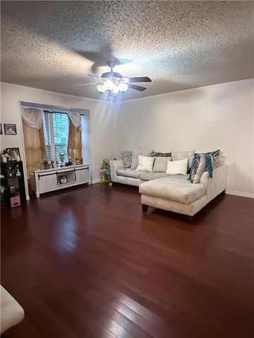 1309 N Erie Avenue, Russellville, AR 72801