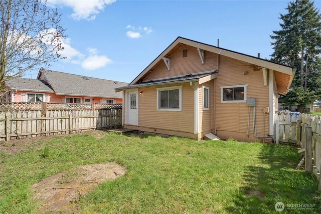 1013 S Tower Avenue, Centralia, WA 98531