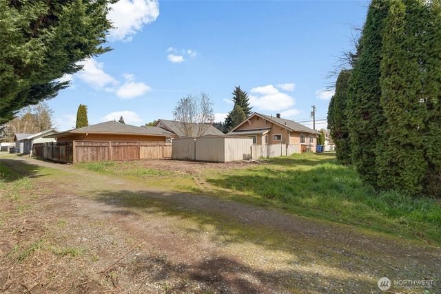 1013 S Tower Avenue, Centralia, WA 98531