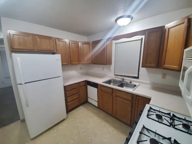 910-912 Logan STREET, La Crosse, WI 54603