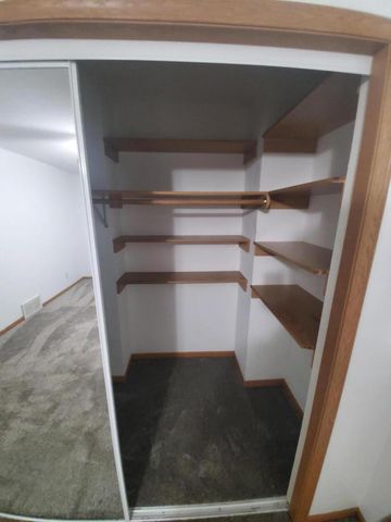 910-912 Logan STREET, La Crosse, WI 54603