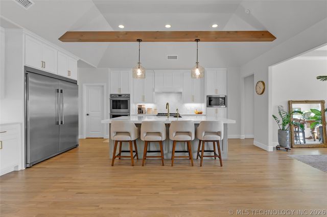 3008 E 103rd Street, Tulsa, OK 74137