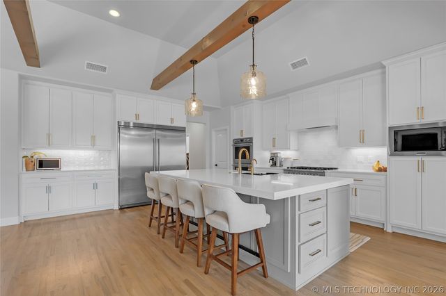 3008 E 103rd Street, Tulsa, OK 74137