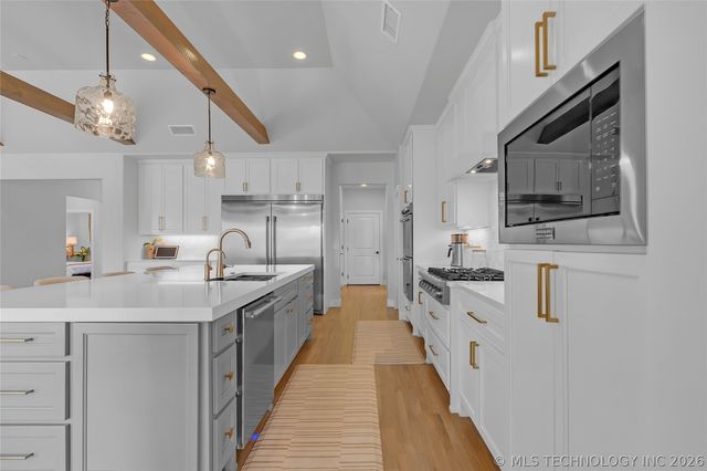 3008 E 103rd Street, Tulsa, OK 74137