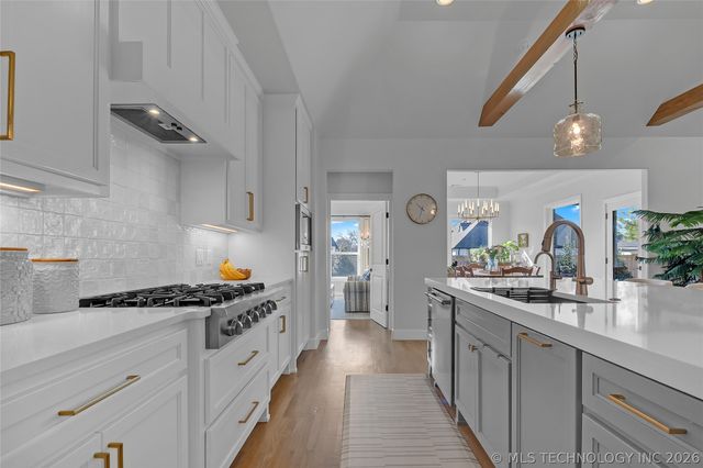 3008 E 103rd Street, Tulsa, OK 74137